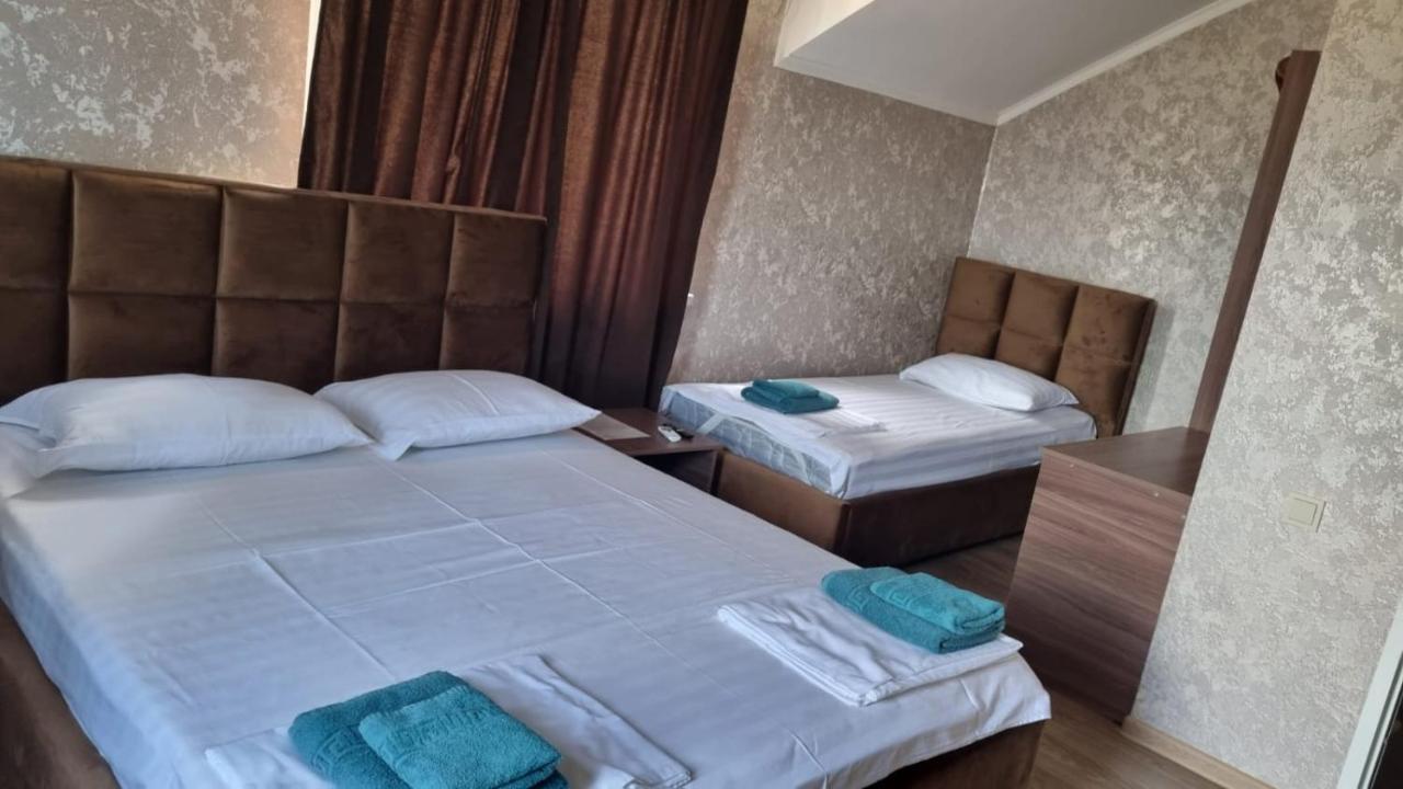 Ахра Hotell Gagry Eksteriør bilde